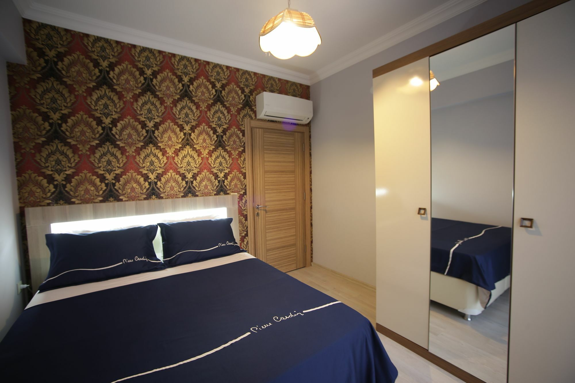 Central Vip Apartments Trabzon Luaran gambar