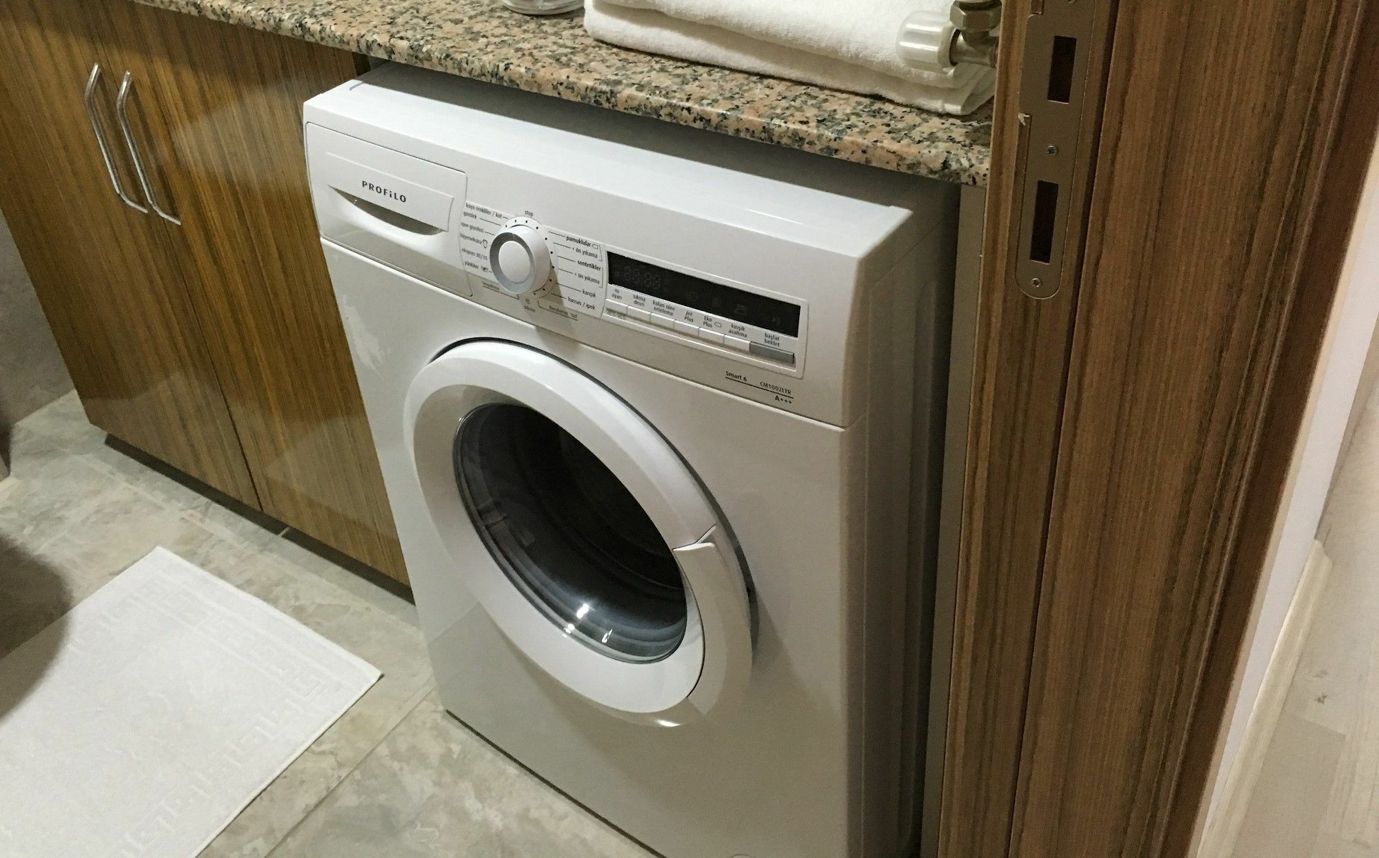 Central Vip Apartments Trabzon Luaran gambar